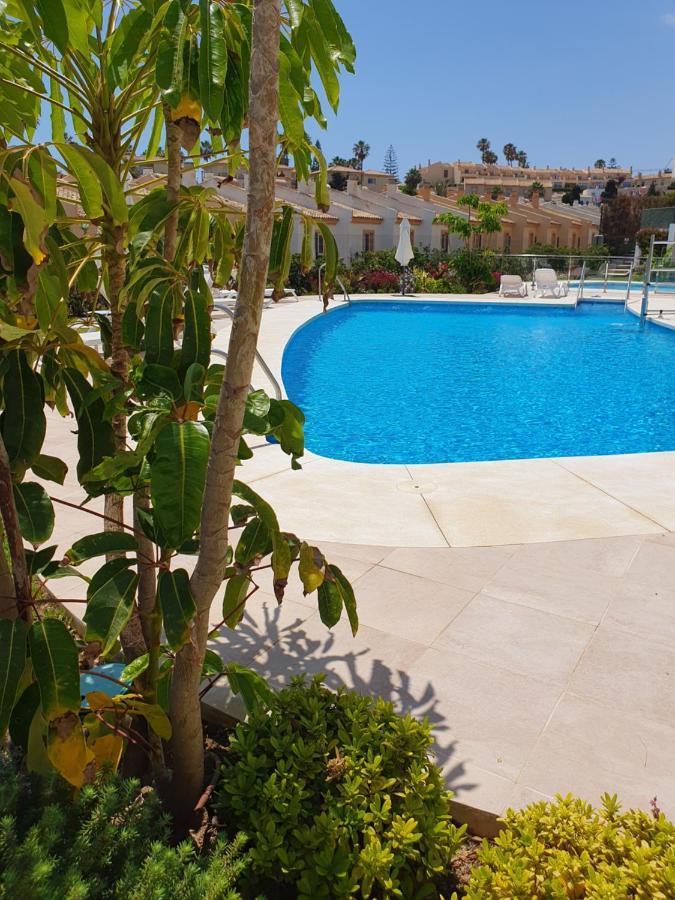 Luxury Beachfront Apartment With Pool, Sauna, Fitness And Gym In Province Malaga, Andalusia Mijas Bagian luar foto