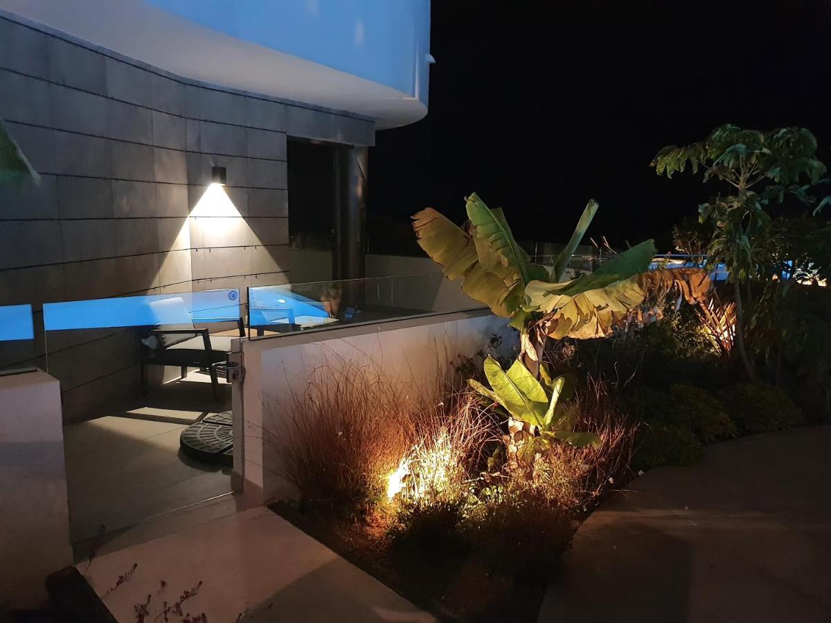 Luxury Beachfront Apartment With Pool, Sauna, Fitness And Gym In Province Malaga, Andalusia Mijas Bagian luar foto