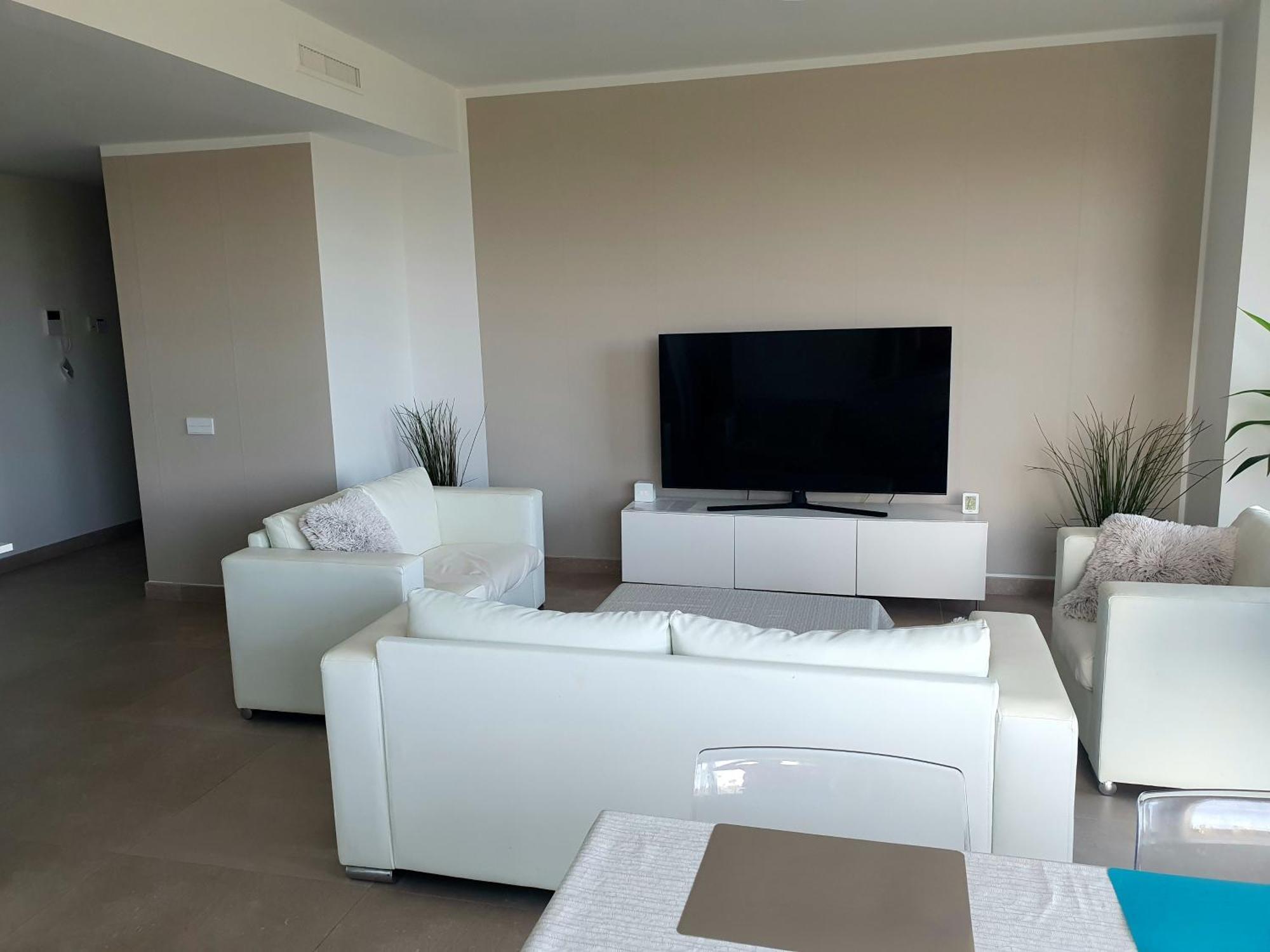 Luxury Beachfront Apartment With Pool, Sauna, Fitness And Gym In Province Malaga, Andalusia Mijas Bagian luar foto