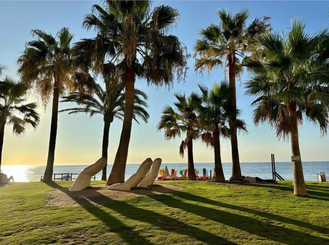 Luxury Beachfront Apartment With Pool, Sauna, Fitness And Gym In Province Malaga, Andalusia Mijas Bagian luar foto